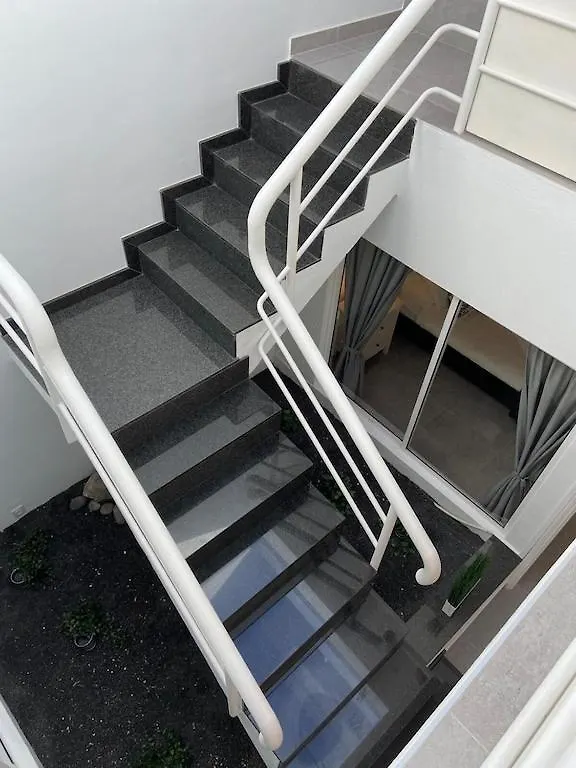 Stunning 2 Bedroom 2 Bathroom 2 Minutes To Beach Puerto del Carmen  Apartment Puerto del Carmen (Lanzarote)