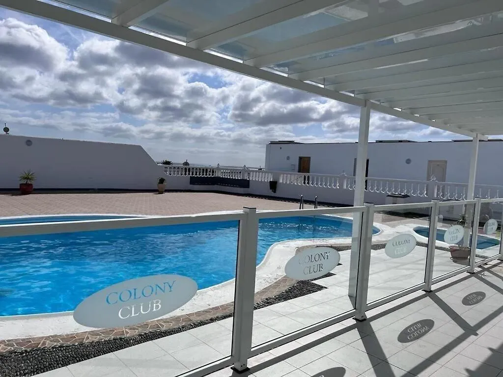 Stunning 2 Bedroom 2 Bathroom 2 Minutes To Beach Puerto del Carmen  0*, Puerto del Carmen (Lanzarote) Spain